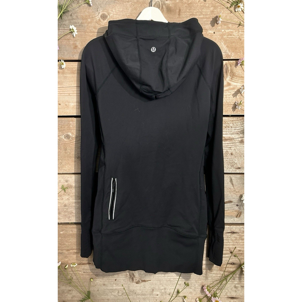 Lululemon Black Run Ambition Pullover Hoodie Top Women's Sz 8 Athletic Running - Picture 11 of 12